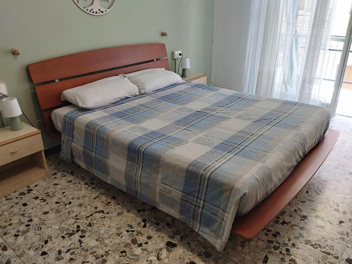 Appartement Loano Mare Extérieur photo